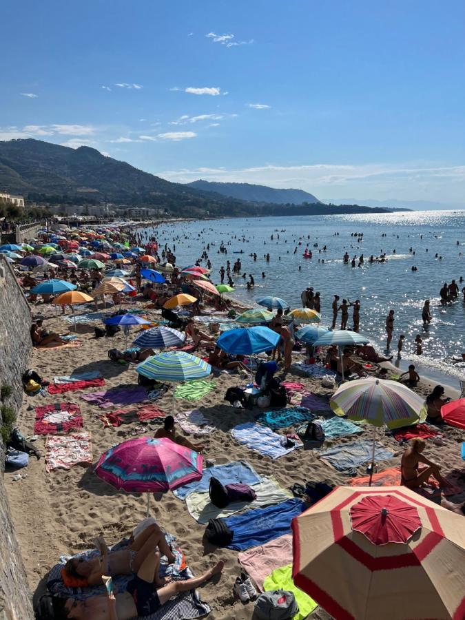 Casa Maestrale Lejlighed Cefalù Eksteriør billede